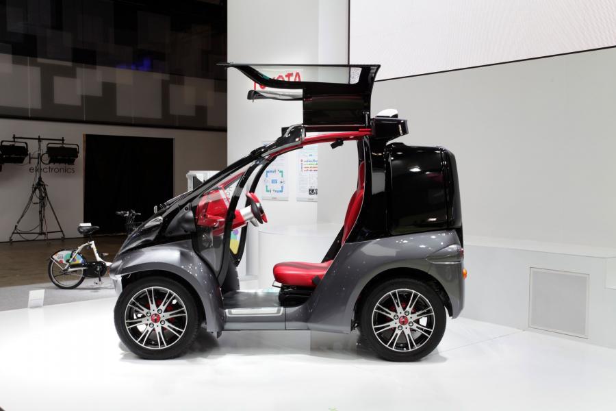  Toyota Smart Insect Concept 2012 года  (фото 8 из 9)